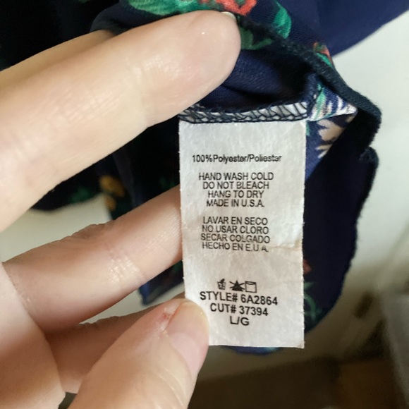 🌞I ❤️ Joah Navy Blue w/ Yellow/Pink Floral Design & Off Shoulder Cap Sleeves - Picture 3 of 5